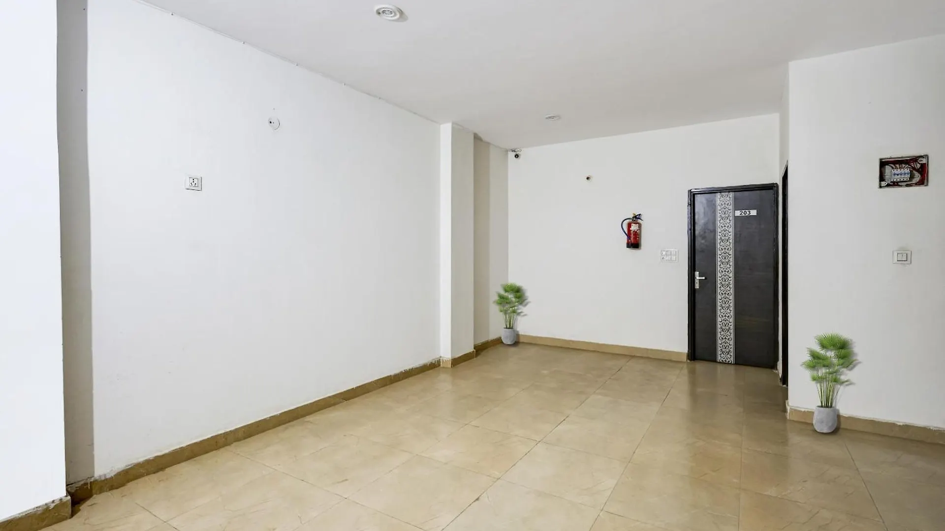 Hotel O Relax Inn Delhi